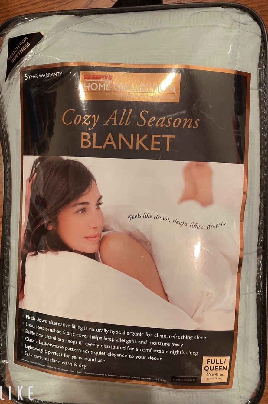 NEW Sleepy's Home Collection Cozy All Seasons Blanket Full Queen Blue Green
